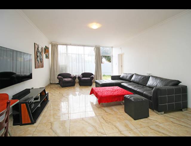 1 BEDROOM APARTMENT FOR SALE IN ORCHARDS
